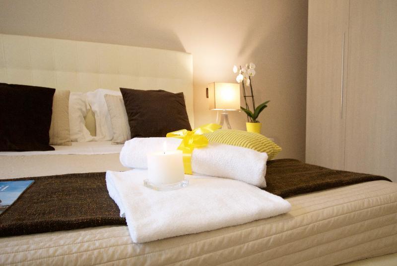 Hq Aparthotel Milano Inn - Smart Suites Cinisello Balsamo Dış mekan fotoğraf