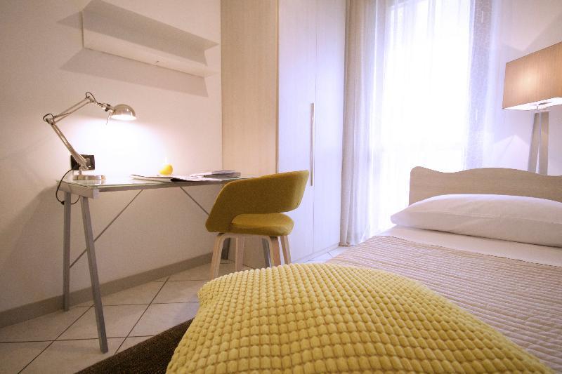 Hq Aparthotel Milano Inn - Smart Suites Cinisello Balsamo Dış mekan fotoğraf