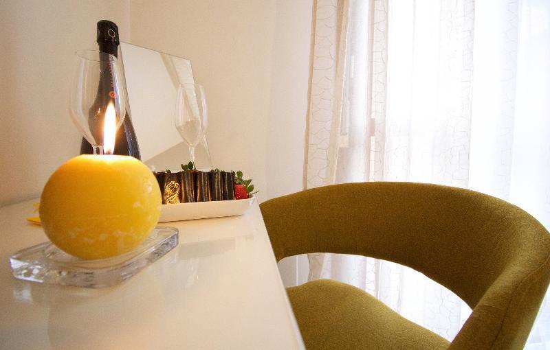 Hq Aparthotel Milano Inn - Smart Suites Cinisello Balsamo Dış mekan fotoğraf