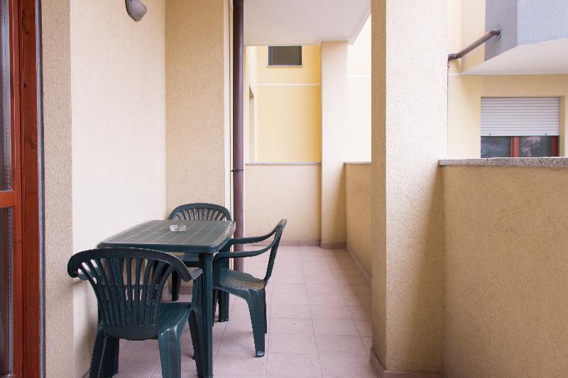 Hq Aparthotel Milano Inn - Smart Suites Cinisello Balsamo Dış mekan fotoğraf