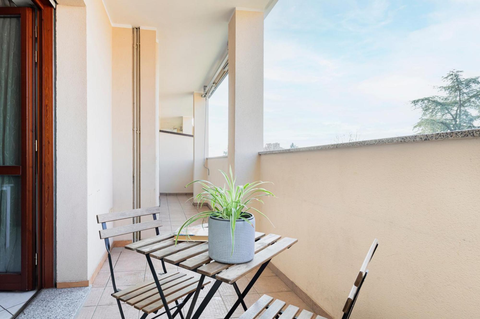 Hq Aparthotel Milano Inn - Smart Suites Cinisello Balsamo Dış mekan fotoğraf