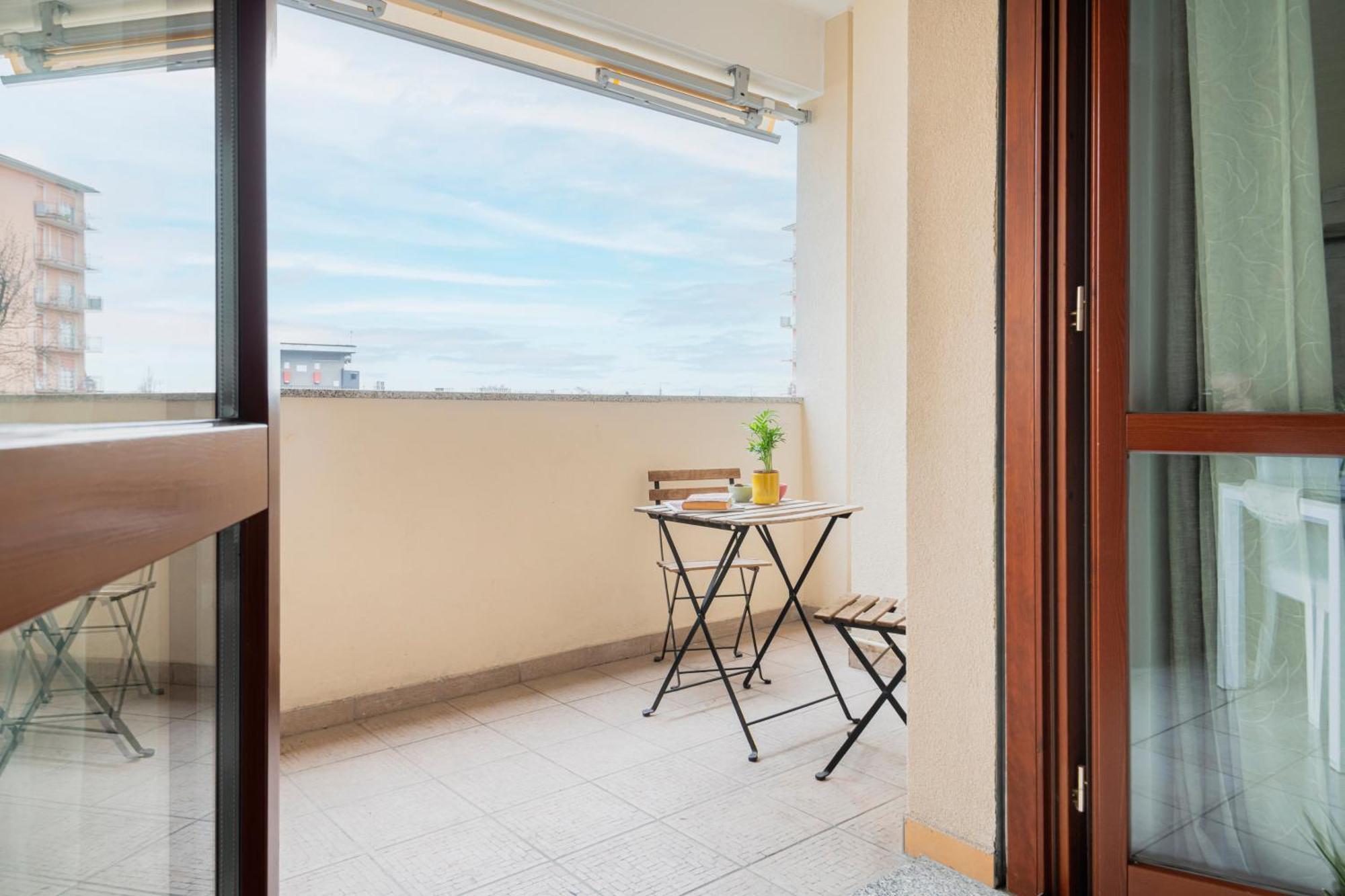 Hq Aparthotel Milano Inn - Smart Suites Cinisello Balsamo Dış mekan fotoğraf
