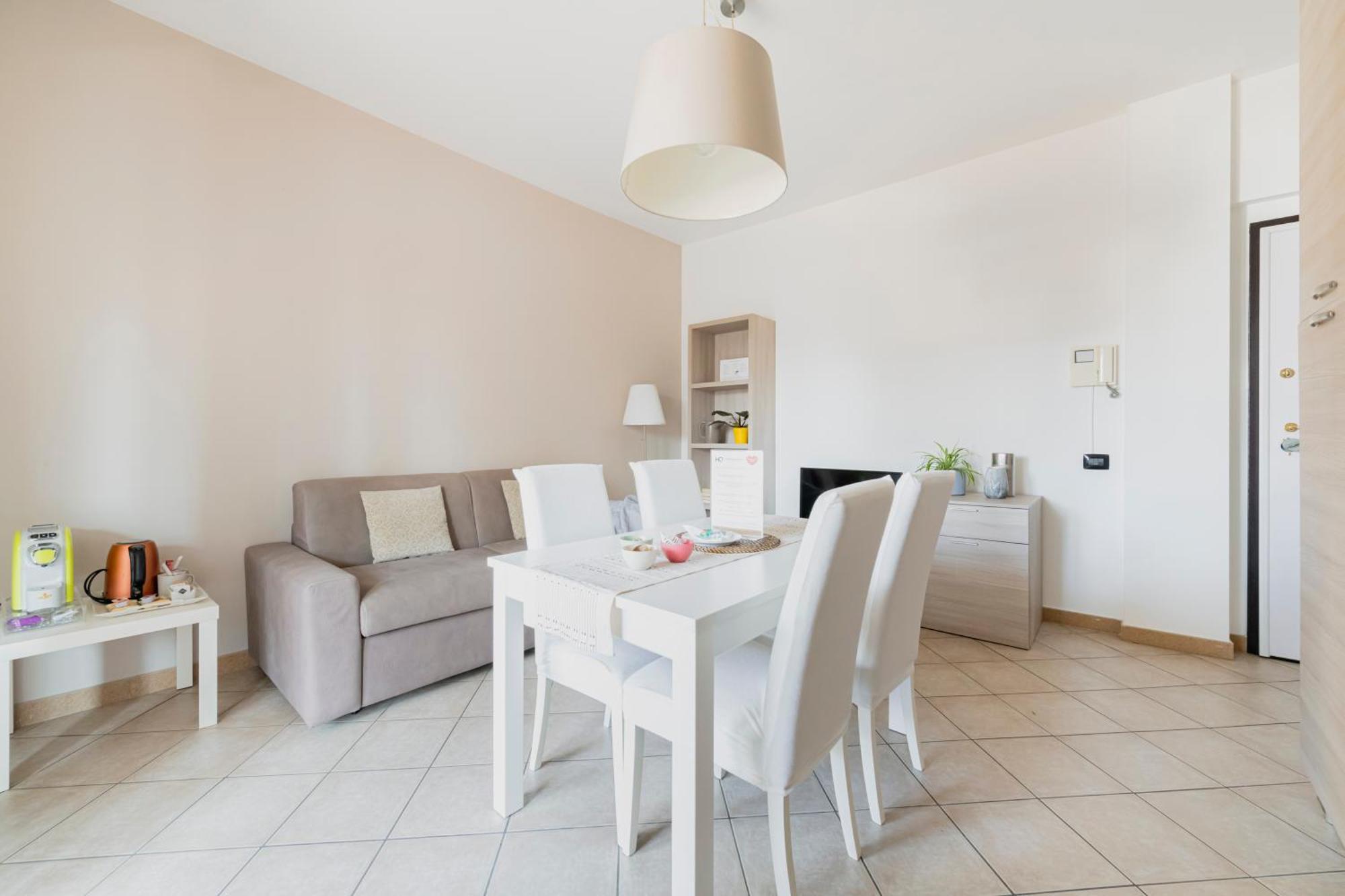 Hq Aparthotel Milano Inn - Smart Suites Cinisello Balsamo Dış mekan fotoğraf